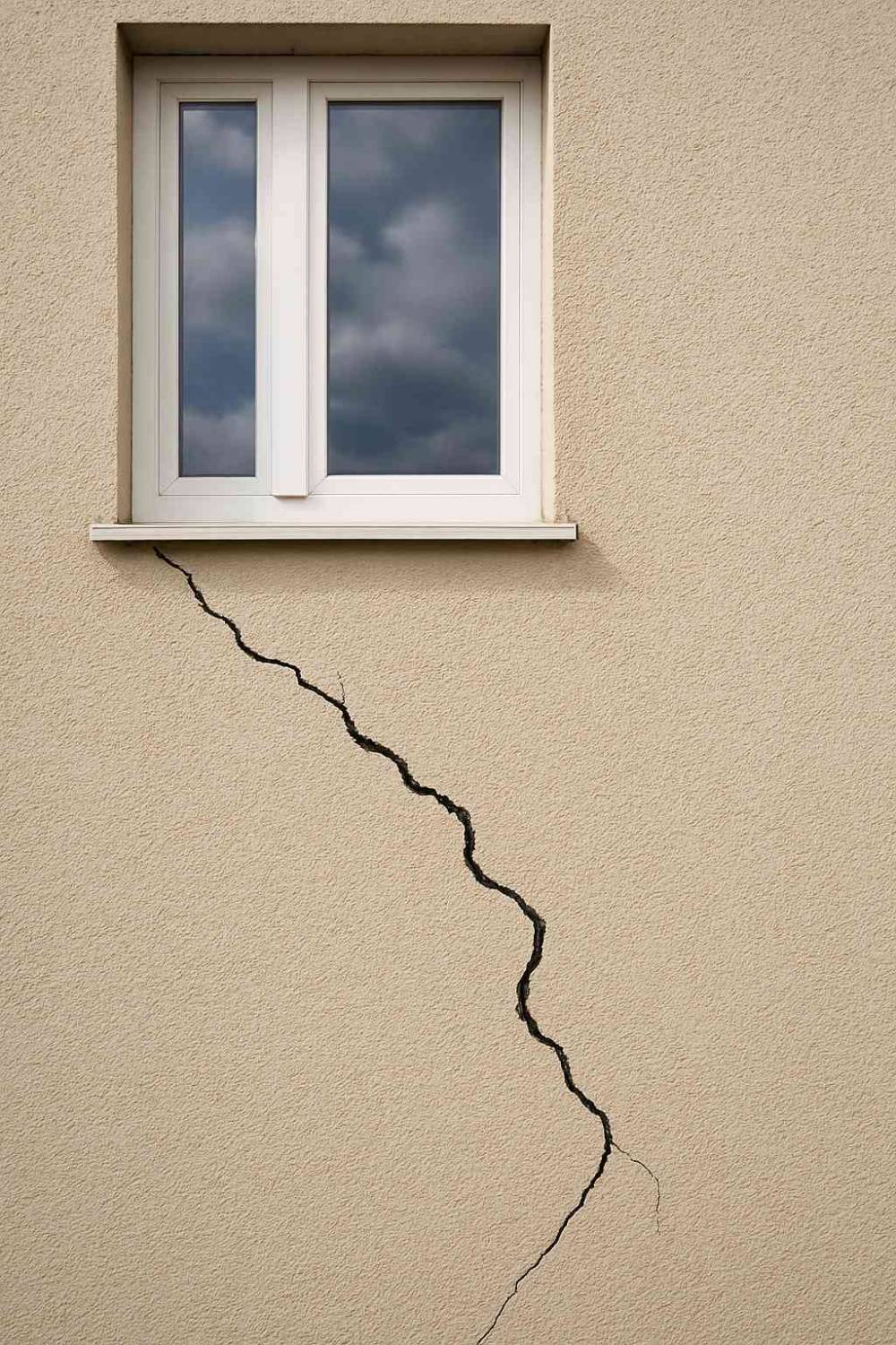 fissure maison clermont ferrand - expert assuré-compressed
